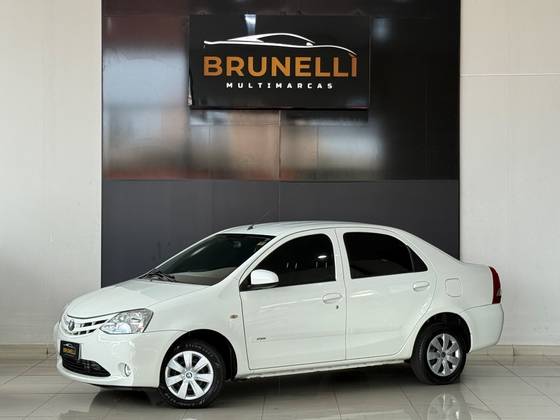 TOYOTA ETIOS 1.5 X SEDAN 16V FLEX 4P MANUAL TOYOTA ETIOS 1.5 X SEDAN 16V FLEX 4P MANUAL